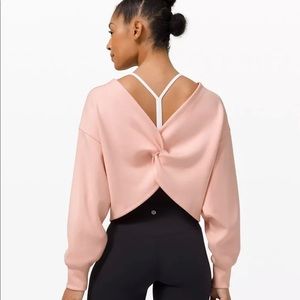 NWT LULEMON TWIST BACK-TO-FRONT PULLOVER PINKMIST